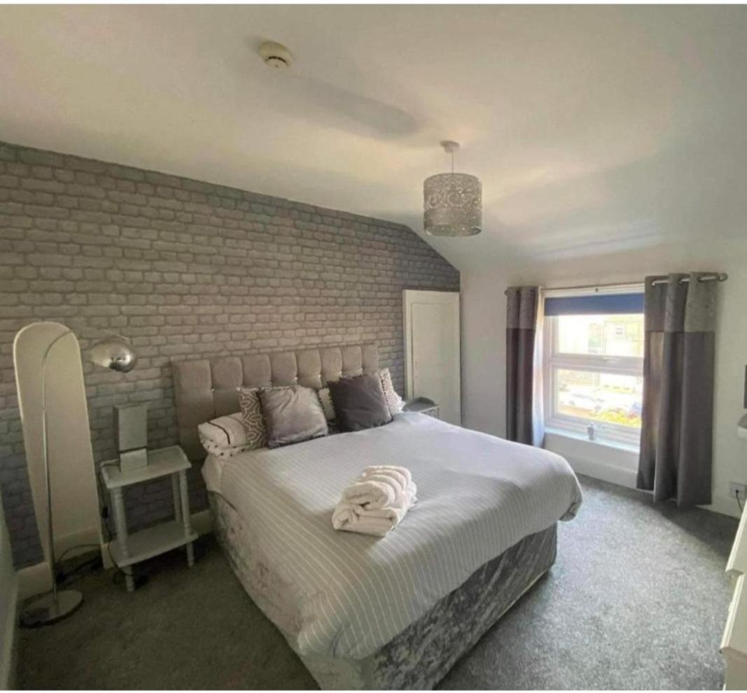 The House Guest house *